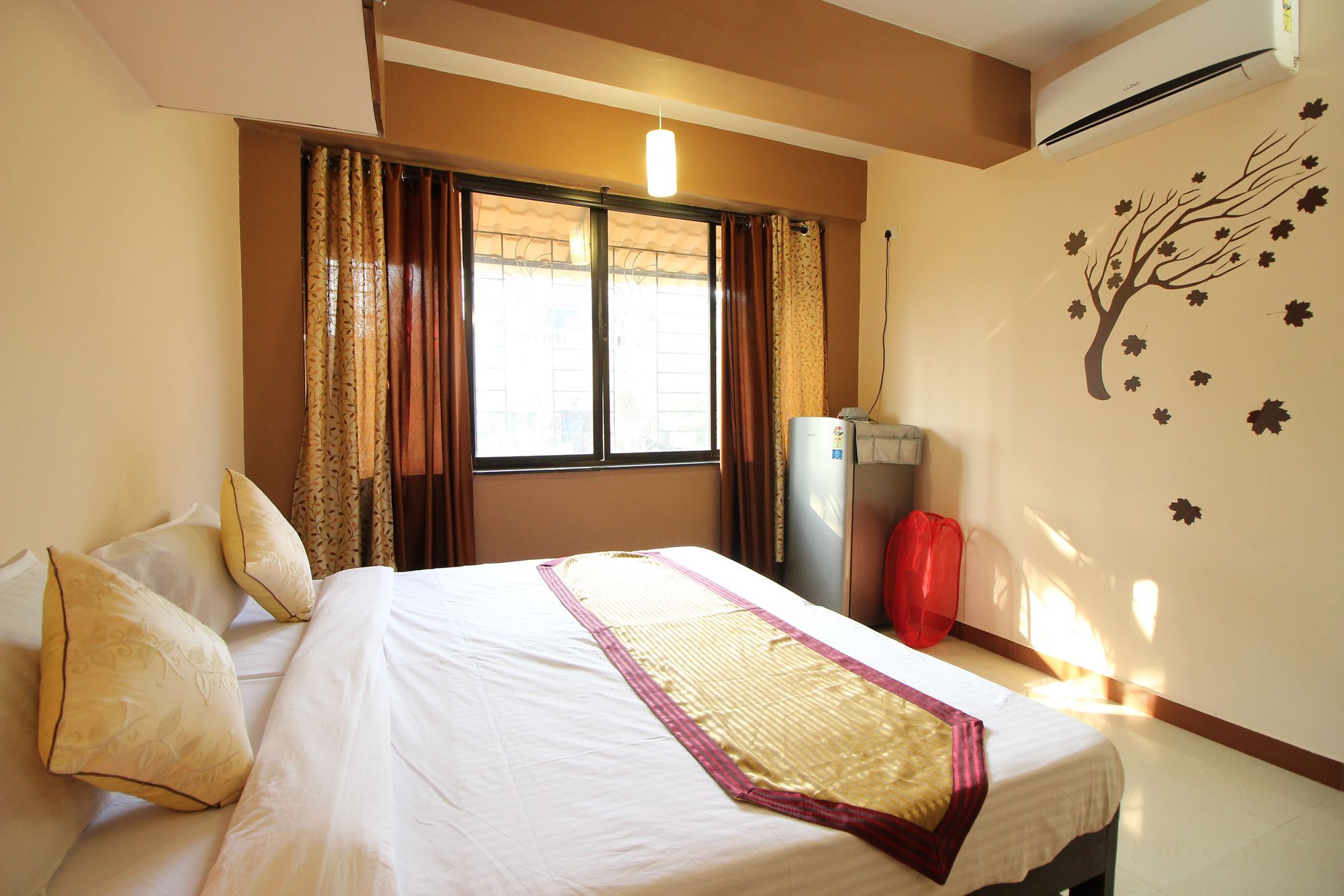 Oyo 9876 Home Luxurious 5Bhk Porvorim Exterior photo